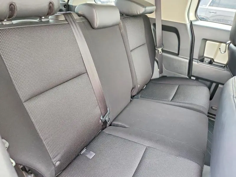 2014 TOYOTA FJ CRUISER BASE  