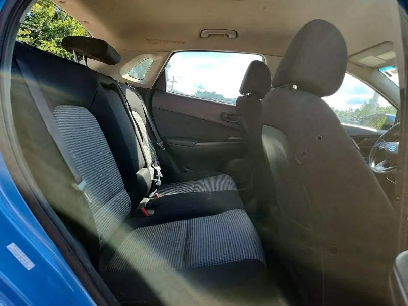 2019 HYUNDAI KONA SE  