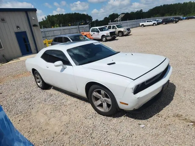2014 DODGE CHALLENGER SXT  