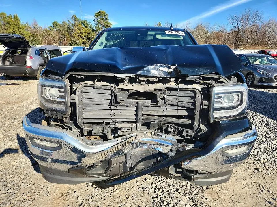 2017 GMC SIERRA   