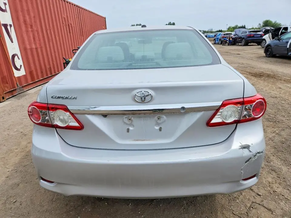 2013 TOYOTA COROLLA   