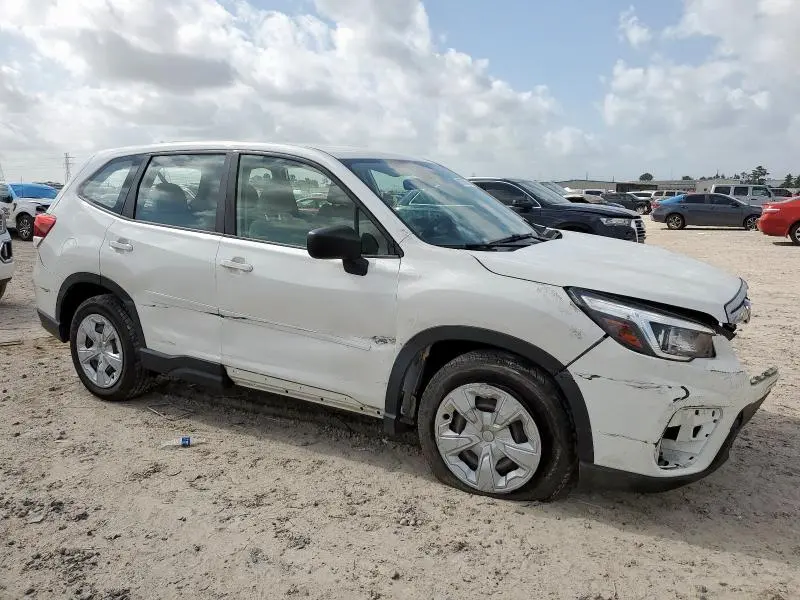 2020 SUBARU FORESTER   