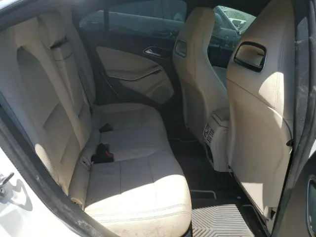 2018 MERCEDES-BENZ CLA 250 4MATIC  