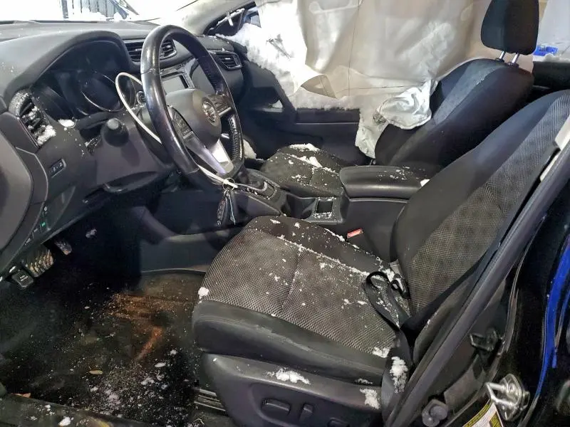 2022 NISSAN ROGUE SPORT SV  