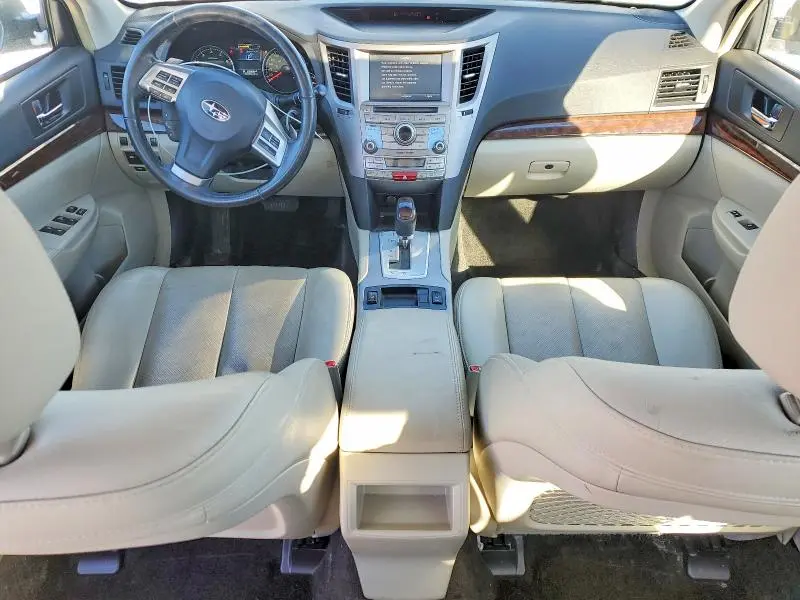 2013 SUBARU LEGACY 3.6R LIMITED  