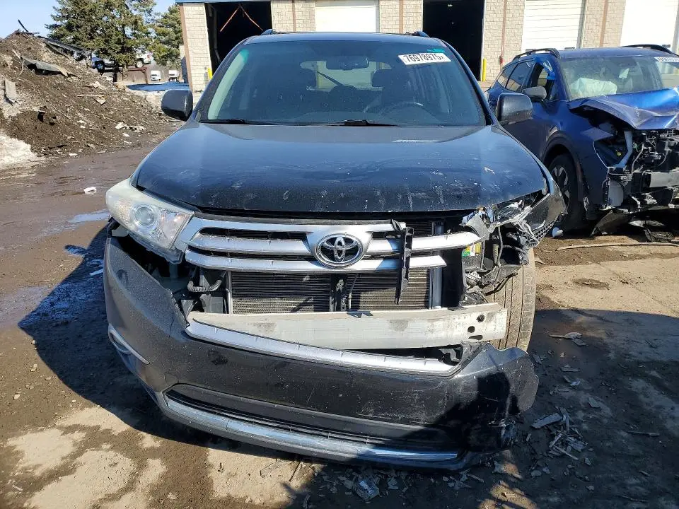 2011 TOYOTA HIGHLANDER LIMITED  