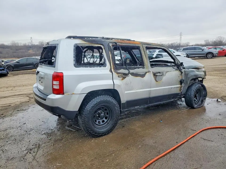 2013 JEEP PATRIOT SPORT  