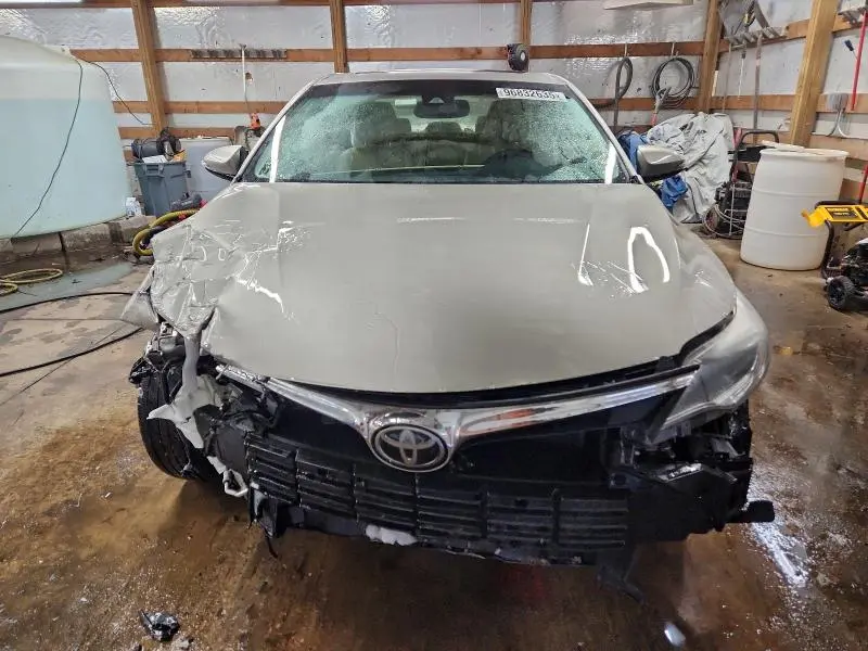 2017 TOYOTA AVALON XLE  