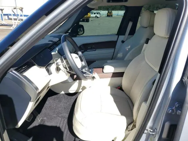 2023 LAND ROVER RANGE ROVER SE  
