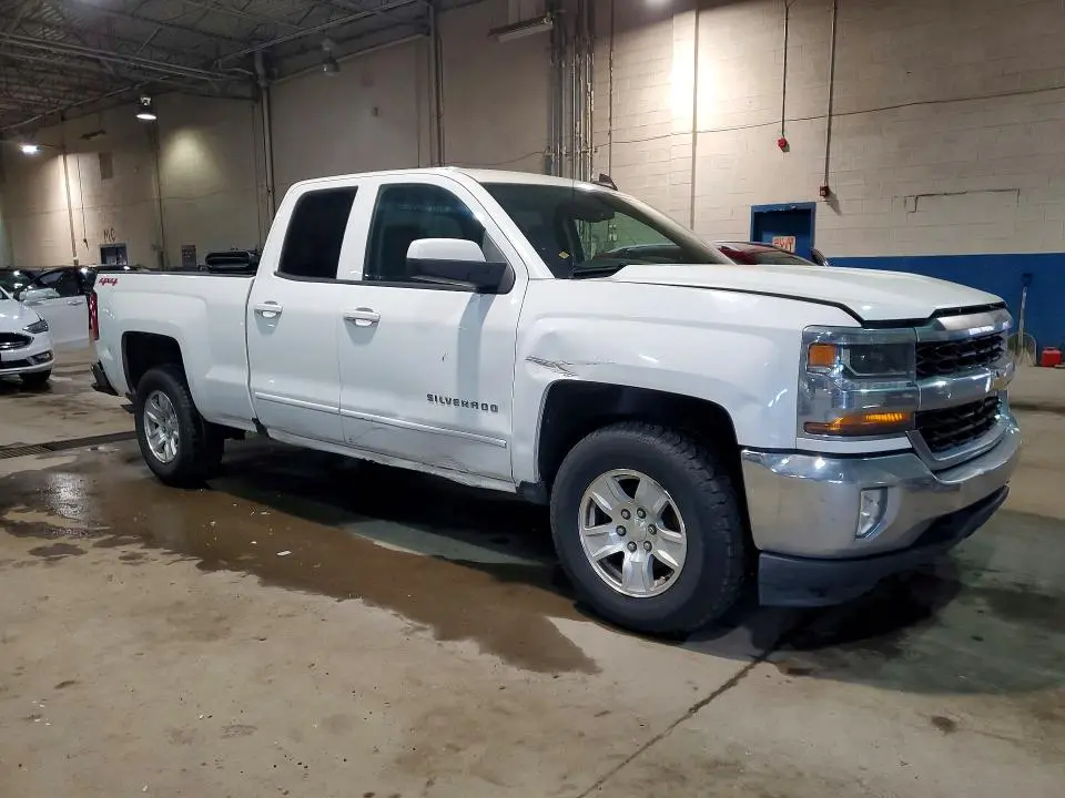 2017 CHEVROLET SILVERADO K1500 LT  