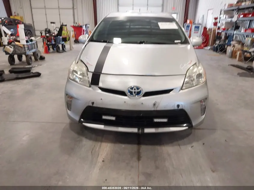 2013 TOYOTA PRIUS THREE