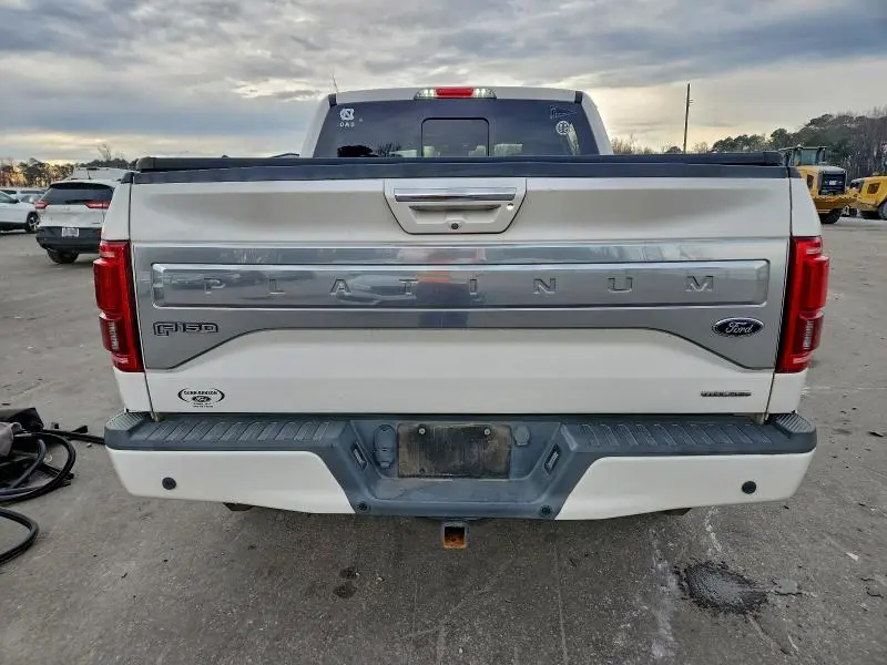 2015 FORD F150 SUPERCREW  
