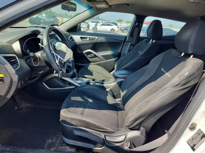 2016 HYUNDAI VELOSTER BASE  
