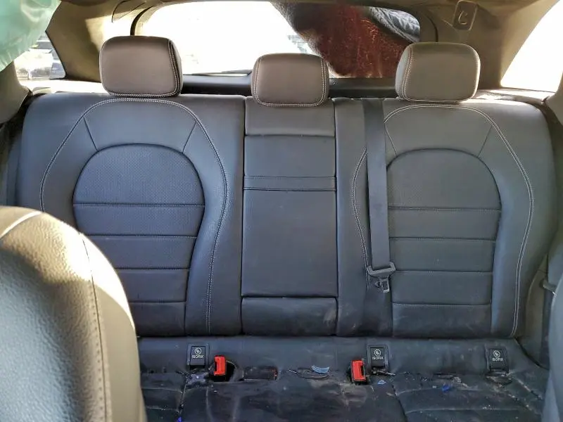 2019 MERCEDES-BENZ GLC 300  