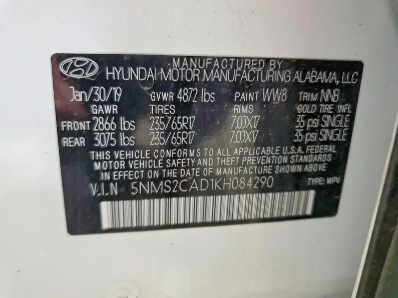 2019 HYUNDAI SANTA FE SE  