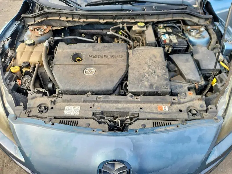 2010 MAZDA 3 S  