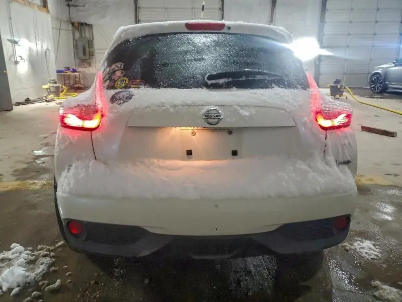 2015 NISSAN JUKE S  