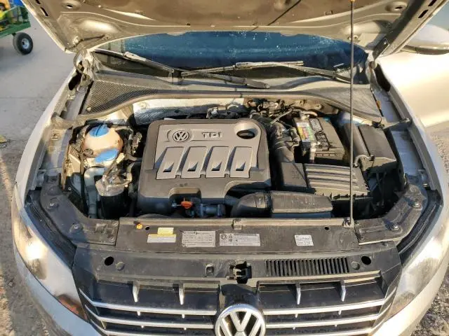 2012 VOLKSWAGEN PASSAT SEL  