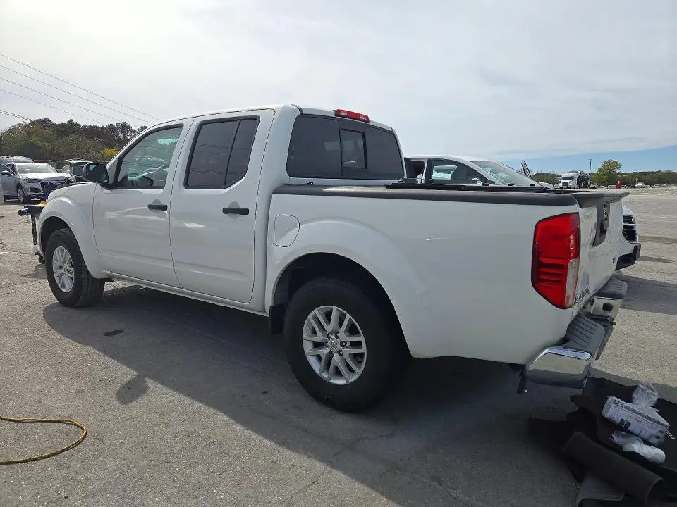 2016 NISSAN FRONTIER SV  