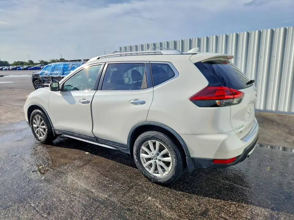 2019 NISSAN ROGUE SV  