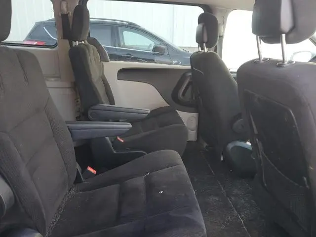 2014 DODGE GRAND CARAVAN SE  