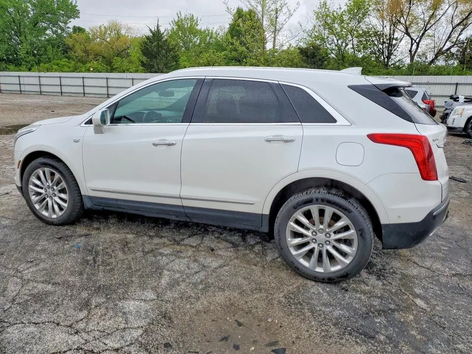 2017 CADILLAC XT5 PLATINUM  
