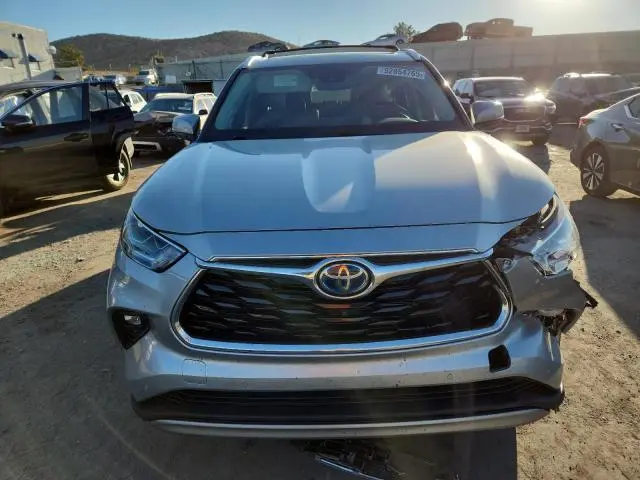 2021 TOYOTA HIGHLANDER HYBRID PLATINUM  