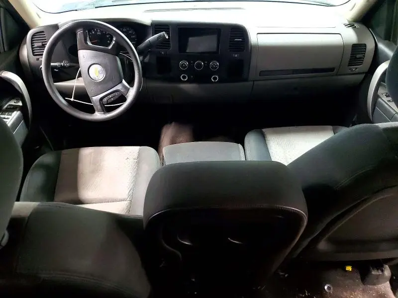 2011 CHEVROLET SILVERADO C1500 LS  