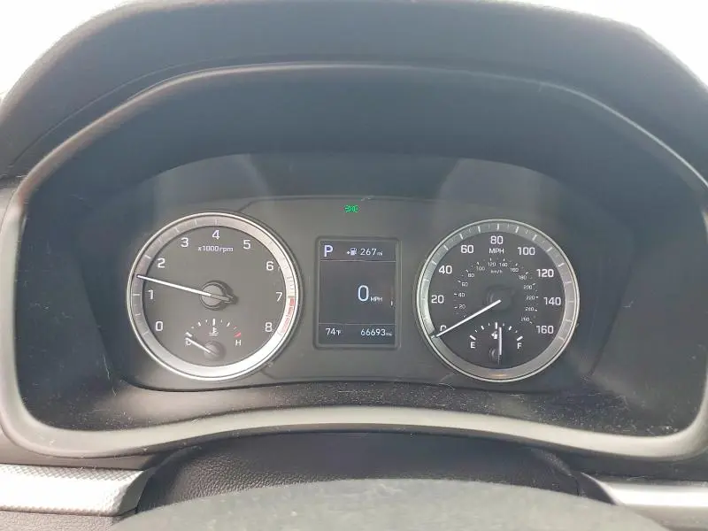 2018 HYUNDAI SONATA SE  
