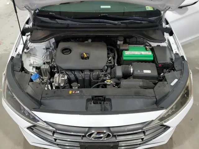 2019 HYUNDAI ELANTRA SE  