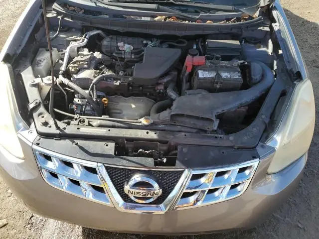 2011 NISSAN ROGUE S  