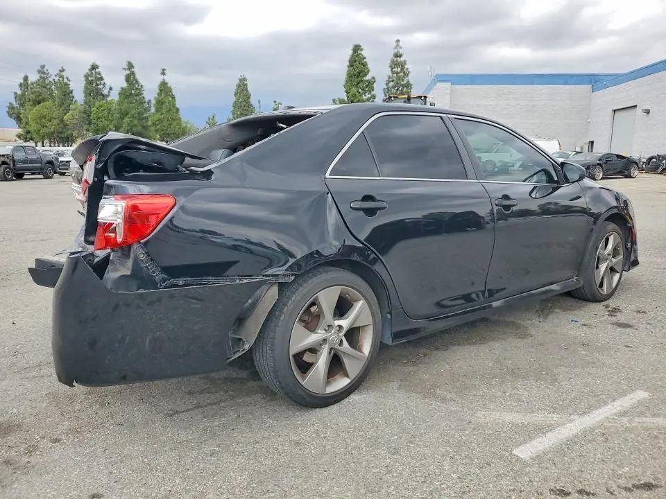 2012 TOYOTA CAMRY SE SPORT LIMITED EDITION  