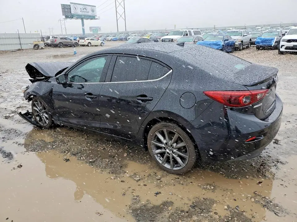 2018 MAZDA 3 GRAND TOURING  