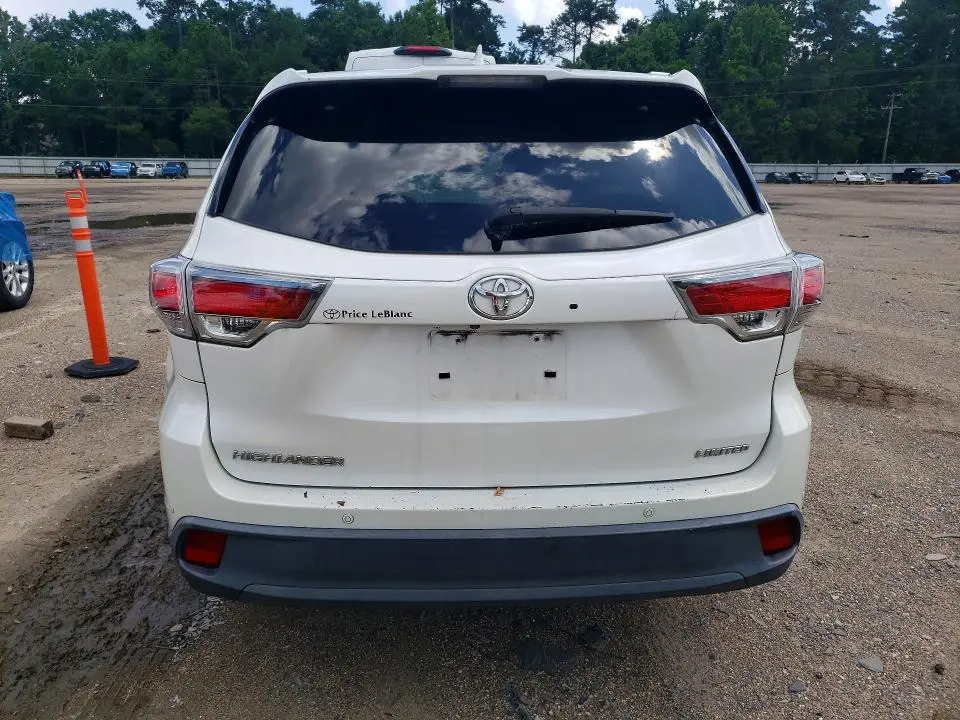 2016 TOYOTA HIGHLANDER LIMITED  