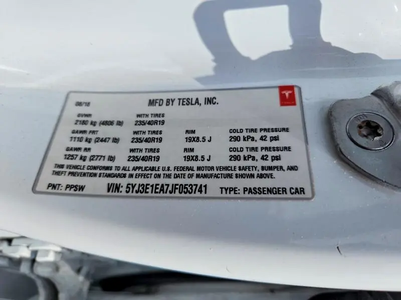 2018 TESLA MODEL 3   