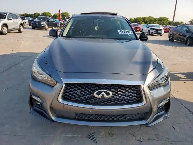 2018 INFINITI Q50 LUXE  