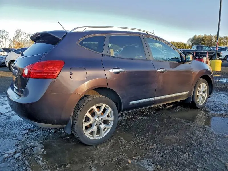 2011 NISSAN ROGUE S  