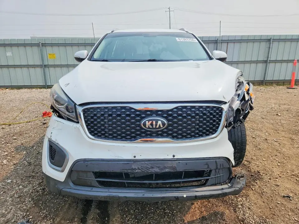 2016 KIA SORENTO LX V6  
