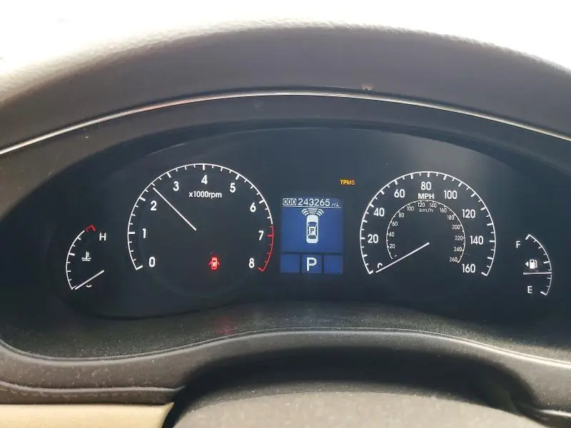 2011 HYUNDAI GENESIS 4.6L  