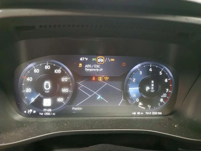 2021 VOLVO XC40 T5 R-DESIGN  