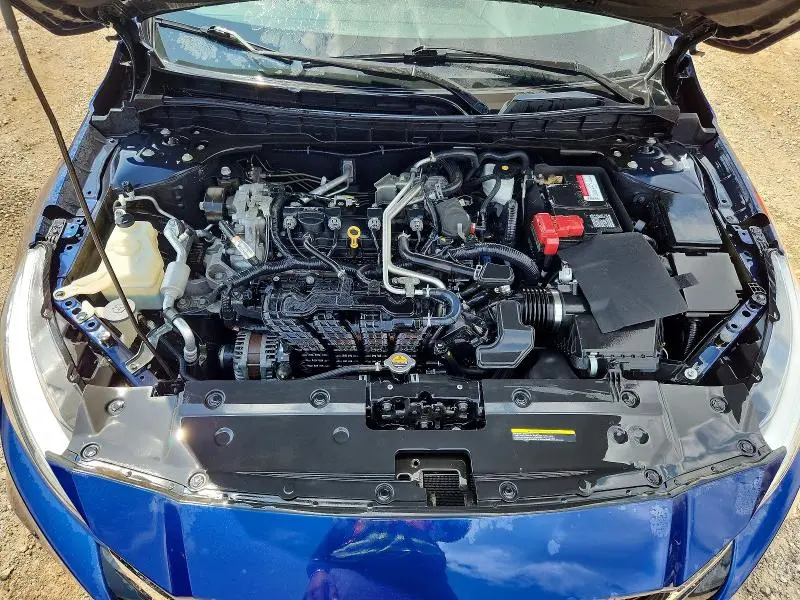 2021 NISSAN ALTIMA SR  