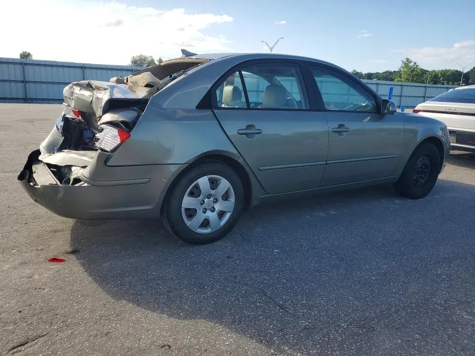 2010 HYUNDAI SONATA GLS  