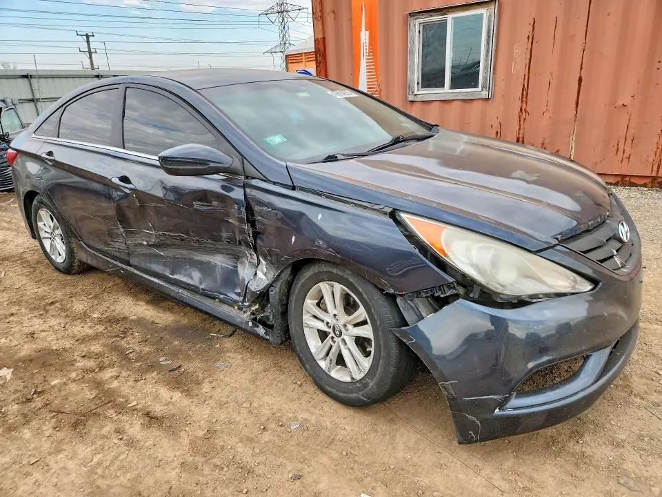2014 HYUNDAI SONATA GLS  