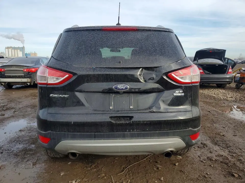 2016 FORD ESCAPE SE  