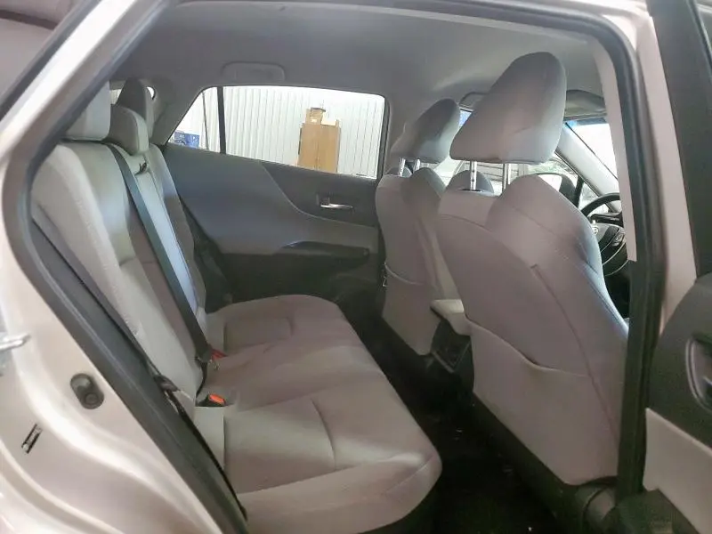 2021 TOYOTA VENZA LE  