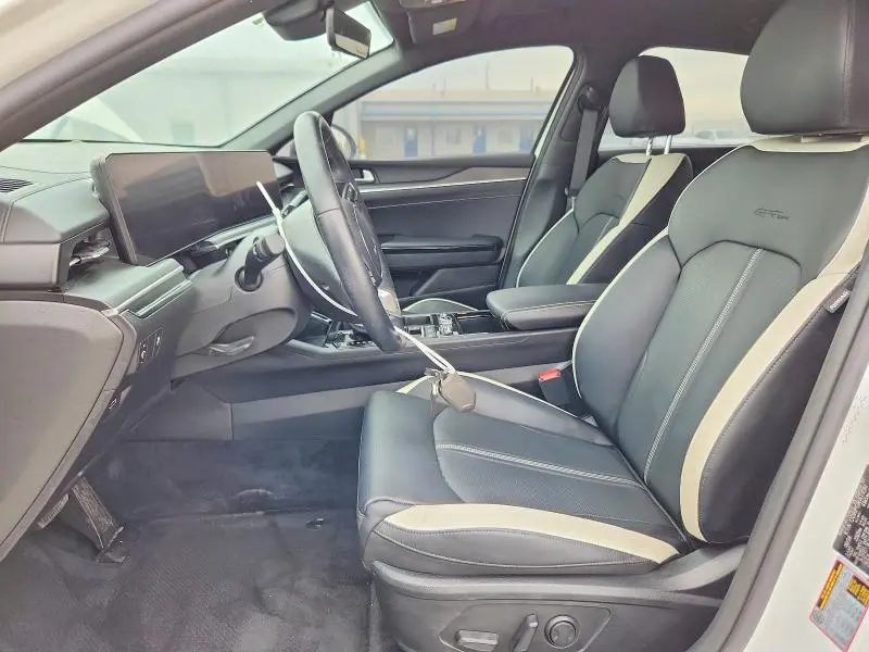 2025 KIA K5 GT LINE  