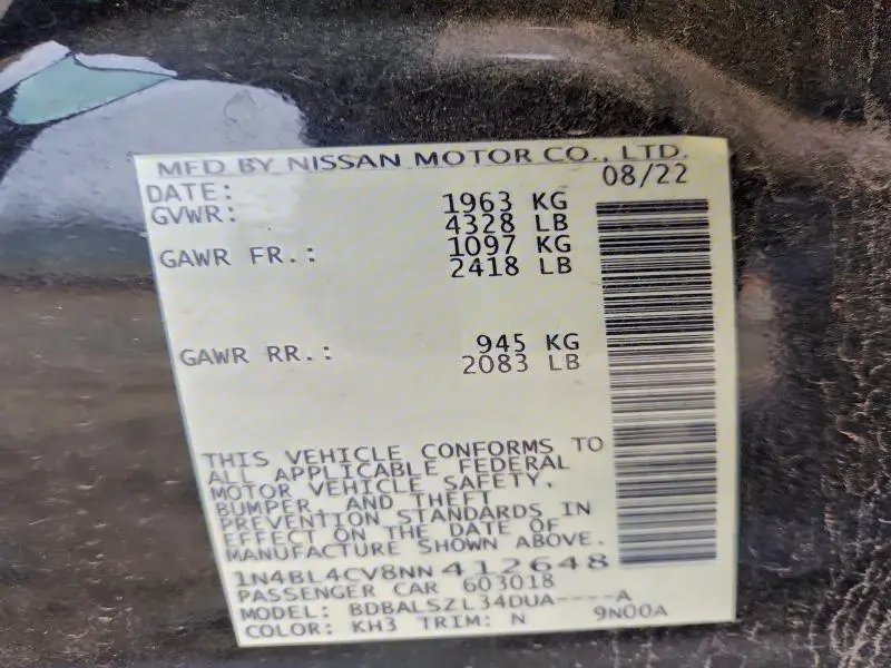 2022 NISSAN ALTIMA SR  