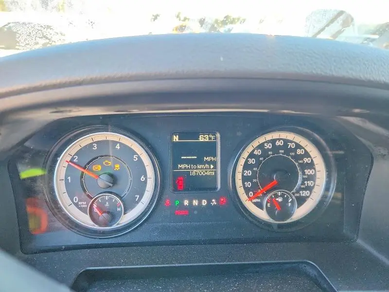 2016 RAM 1500 ST  