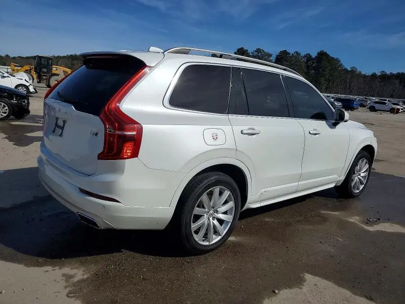 2016 VOLVO XC90 T6  