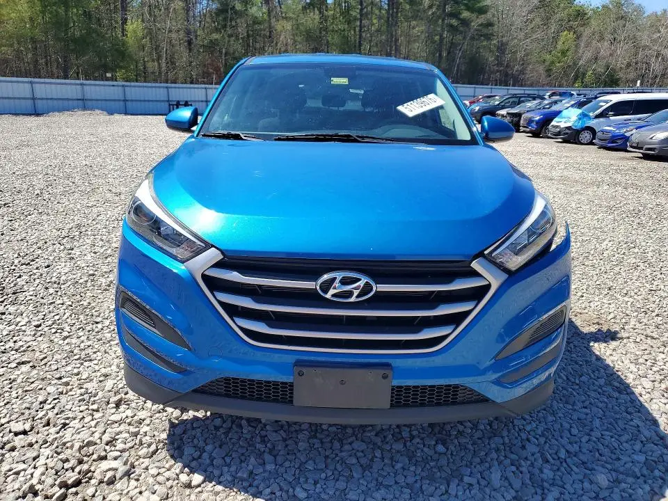 2018 HYUNDAI TUCSON SE  